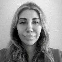 Della D., Manager of Operations at Sologenic
