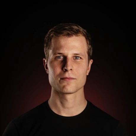 Marek Van Der Hoeven